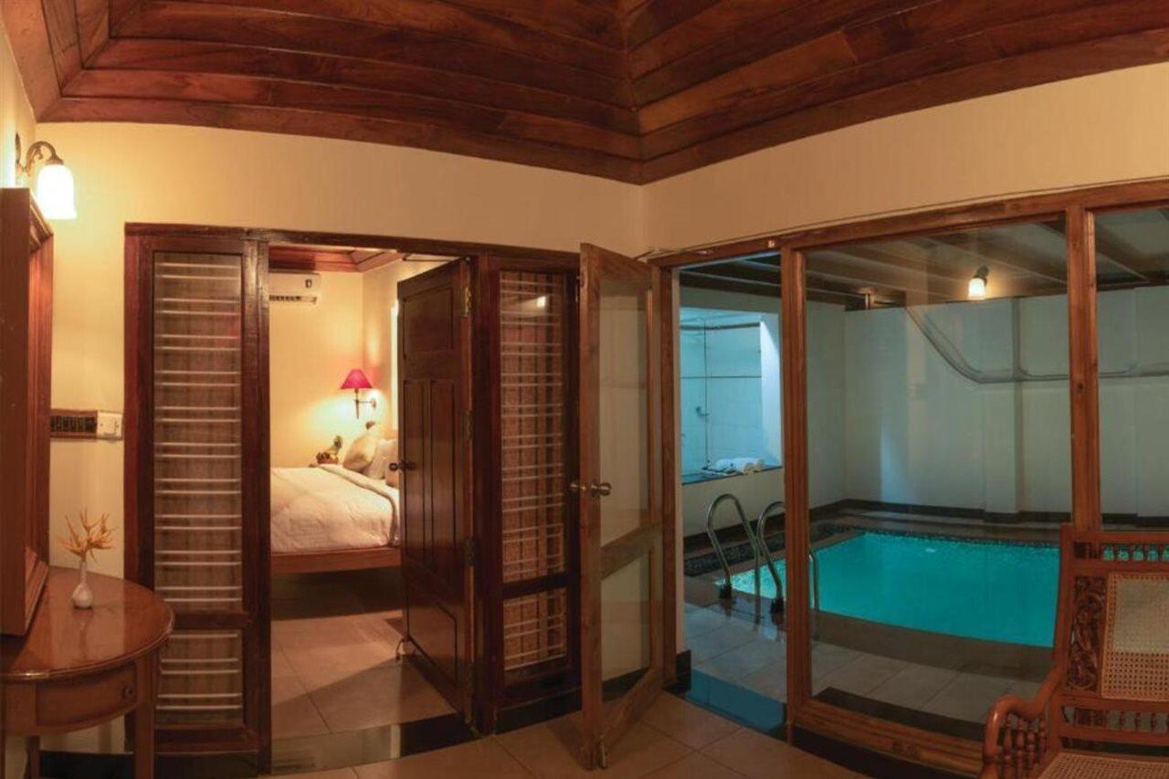 Isola Di Cocco Ayurvedic Beach Resort Poovar Bagian luar foto