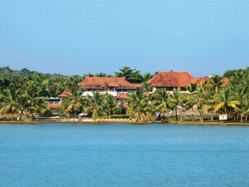 Isola Di Cocco Ayurvedic Beach Resort Poovar Bagian luar foto