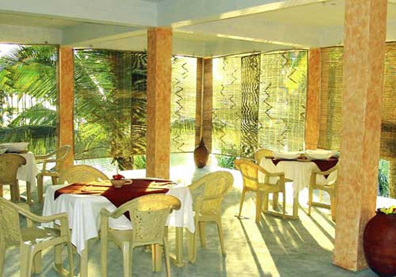 Isola Di Cocco Ayurvedic Beach Resort Poovar Bagian luar foto