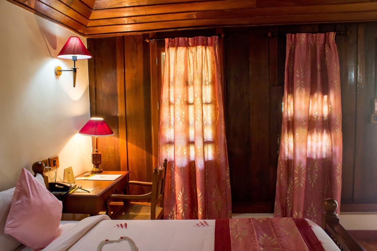 Isola Di Cocco Ayurvedic Beach Resort Poovar Bagian luar foto